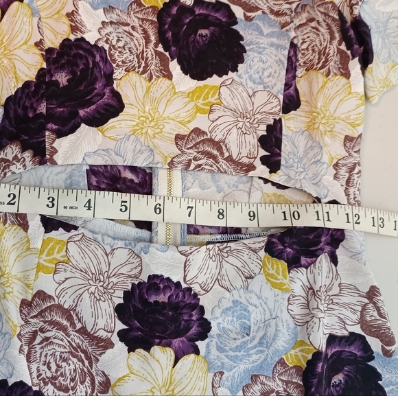 Suno Silk Blend Cutout-Waist Feminine Floral Midi Dress - Picture 9 of 15